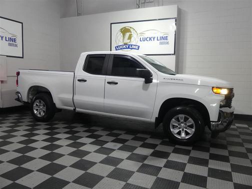 Summit White 2019 Chevrolet Silverado 1500 WT