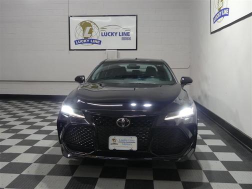 2019 Toyota Avalon Touring
