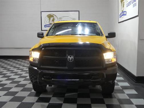 2018 RAM 2500 Tradesman Crew Cab 4x4 6'4' Box