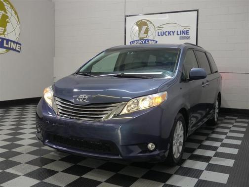 2015 Toyota Sienna XLE