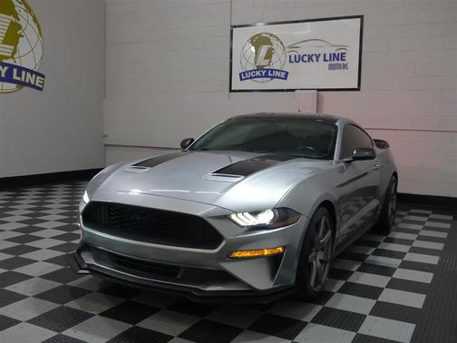 2020 Ford Mustang EcoBoost