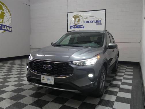 2025 Ford Escape ST-Line Select