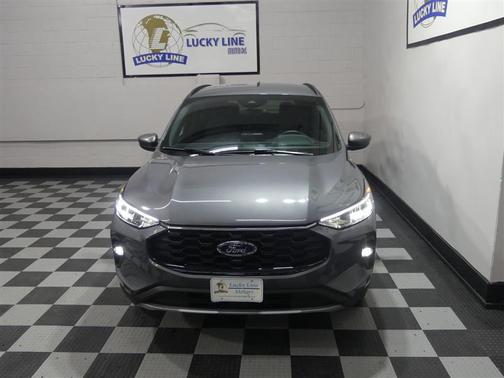 2025 Ford Escape ST-Line Select