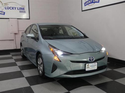 2016 Toyota Prius Two