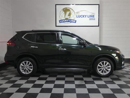 2018 Nissan Rogue SV
