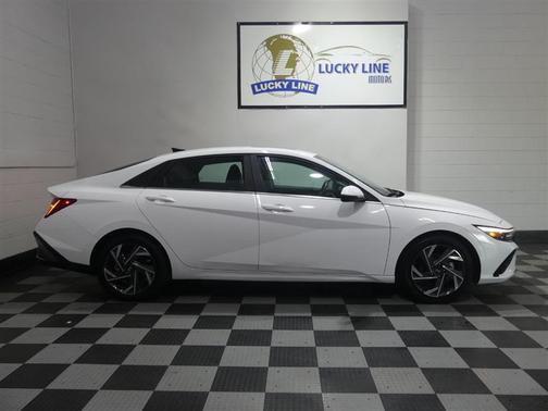 Serenity White 2025 Hyundai ELANTRA Limited