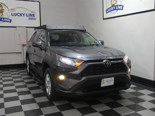 2020 Toyota RAV4 XLE