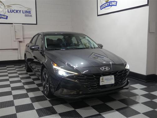 2021 Hyundai ELANTRA Limited