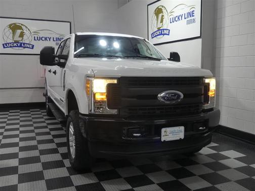 Oxford White 2017 Ford F-250 XL