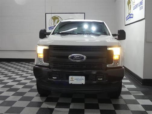 Oxford White 2017 Ford F-250 XL