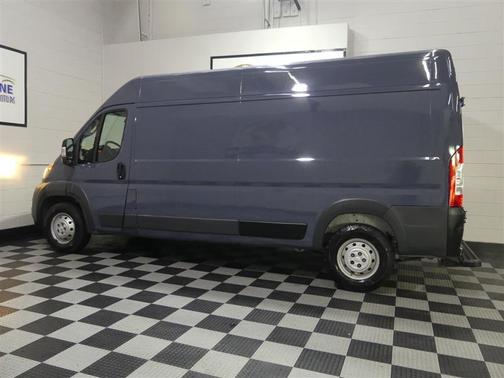 Granite Crystal Metallic Clearcoat 2018 RAM ProMaster 2500 High Roof