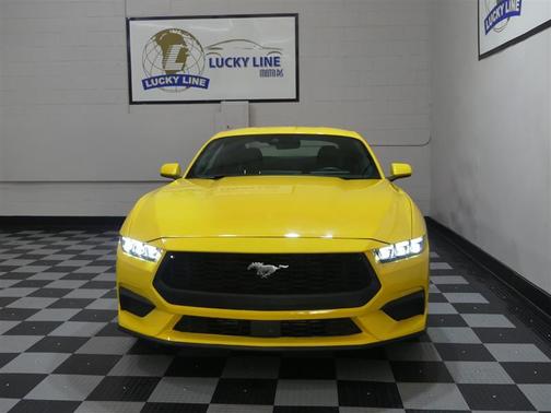2024 Ford Mustang EcoBoost