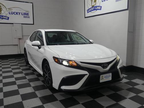 2021 Toyota Camry SE