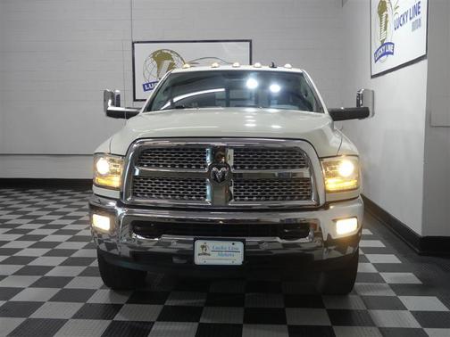 2018 RAM 2500 Laramie Crew Cab 4x4 6'4' Box