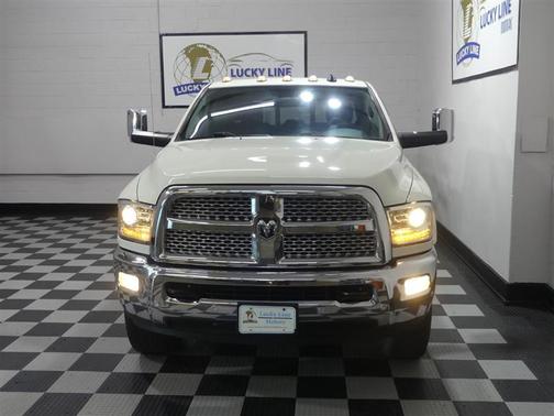 2018 RAM 2500 Laramie Crew Cab 4x4 6'4' Box