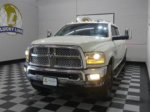 2018 RAM 2500 Laramie Crew Cab 4x4 6'4' Box