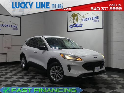 Oxford White 2022 Ford Escape SE