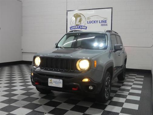 2016 Jeep Renegade Trailhawk