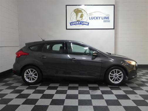 Magnetic Metallic 2017 Ford Focus SE