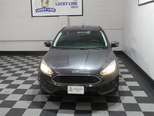 Magnetic Metallic 2017 Ford Focus SE