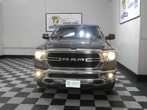 Granite Crystal Metallic Clearcoat 2019 RAM 1500 Big Horn