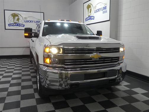 Summit White 2019 Chevrolet Silverado 3500 WT