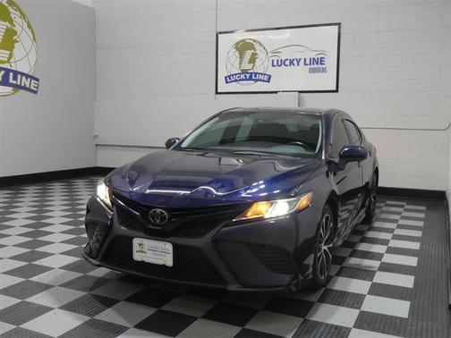 2018 Toyota Camry SE