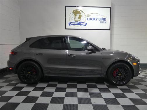 2017 Porsche Macan GTS