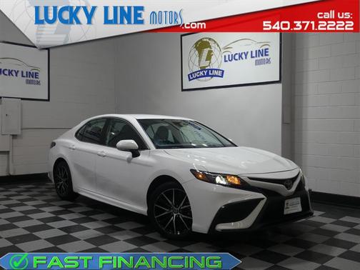 2024 Toyota Camry SE