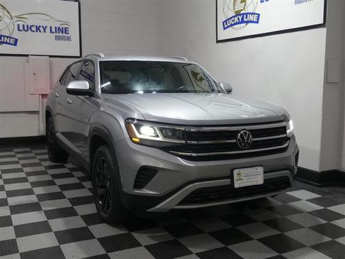 2022 Volkswagen Atlas Cross Sport 3.6L V6 SE w/Technology