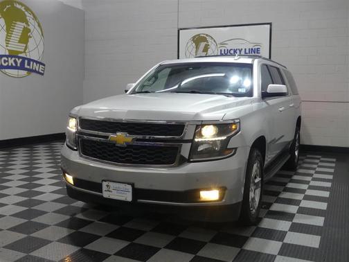 2017 Chevrolet Suburban LT