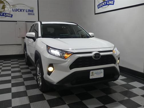 2019 Toyota RAV4 XLE Premium