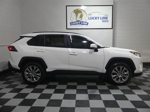 2019 Toyota RAV4 XLE Premium