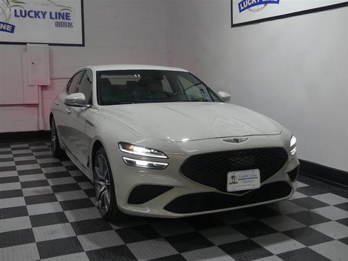 2025 Genesis G70 2.5T RWD
