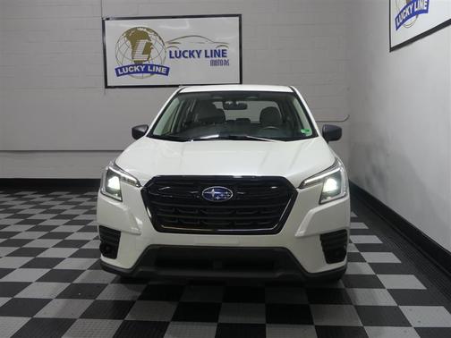 2022 Subaru Forester Base