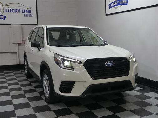 2022 Subaru Forester Base
