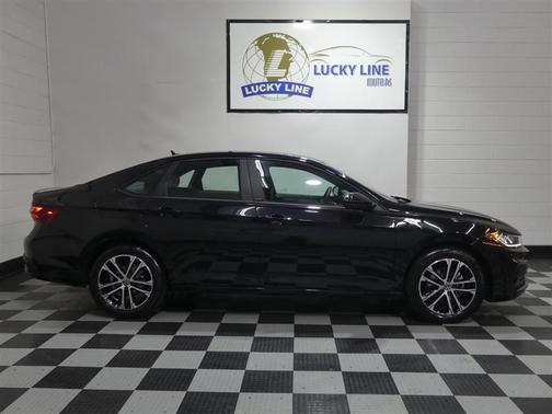 2025 Volkswagen Jetta 1.5T Sport