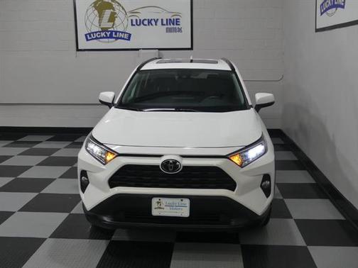 2020 Toyota RAV4 XLE