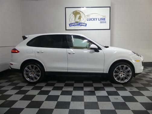 White 2017 Porsche Cayenne Platinum Edition