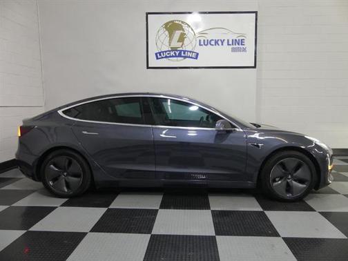 2019 Tesla Model 3 Long Range