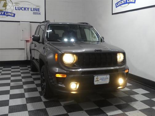 Granite Crystal Metallic Clearcoat 2020 Jeep Renegade Altitude