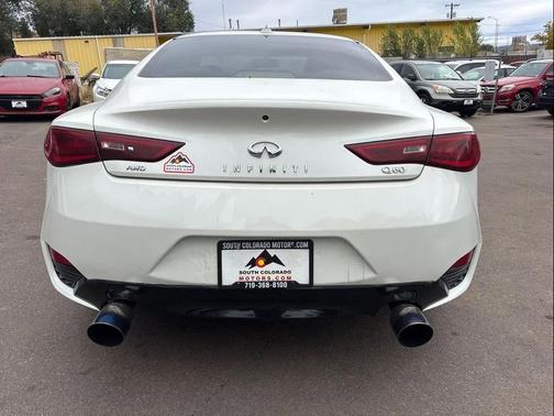 2018 INFINITI Q60 3.0T LUXE