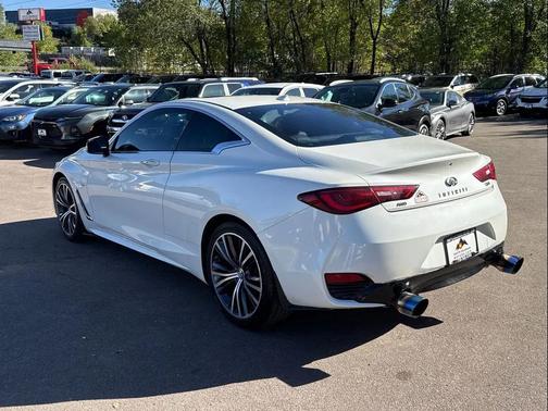 2018 INFINITI Q60 3.0T LUXE