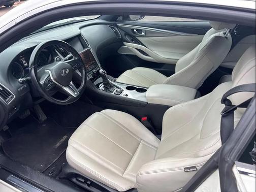 2018 INFINITI Q60 3.0T LUXE