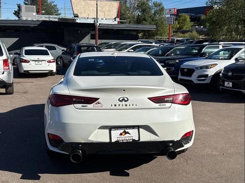2018 INFINITI Q60 3.0T LUXE