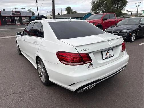 White 2014 Mercedes-Benz E-Class 4MATIC