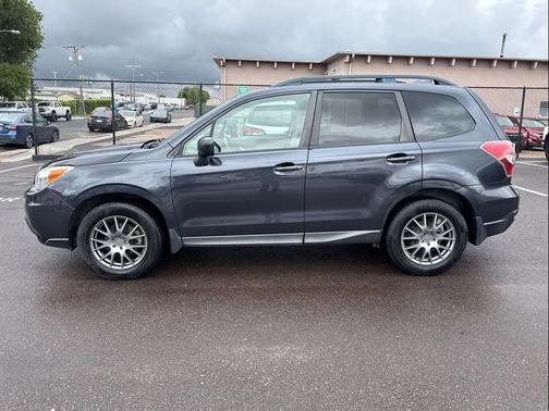 Dark Gray Metallic 2016 Subaru Forester 2.5i Premium