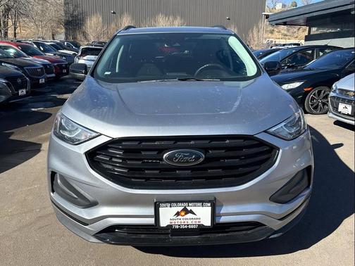 2022 Ford Edge SE