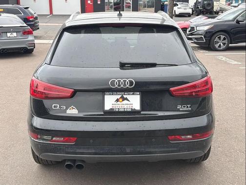 Black 2018 Audi Q3 2.0T Premium