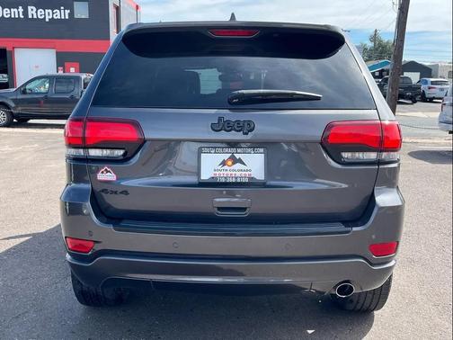 2017 Jeep Grand Cherokee Altitude
